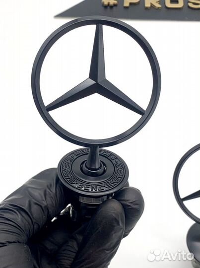 Mercedes Benz прицел чёрный