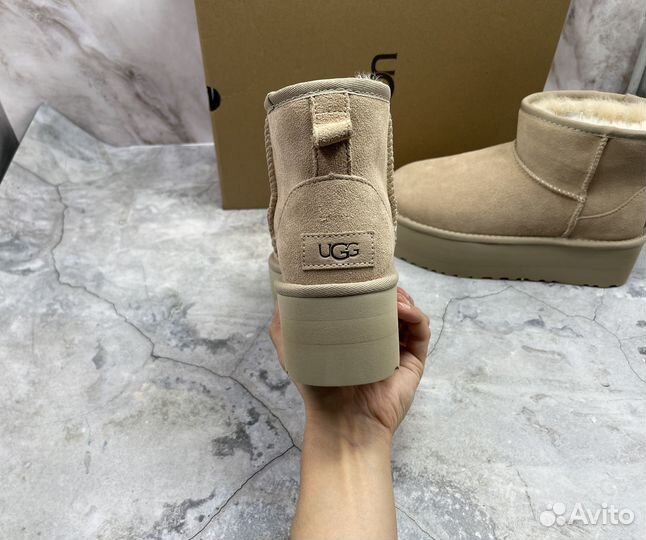 Угги на Платформе Ugg Classic Mini Platform Sand