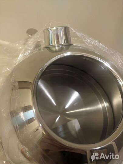 Новый чайник Tupperware