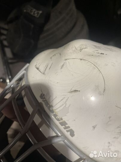 Шлем хоккейного вратаря