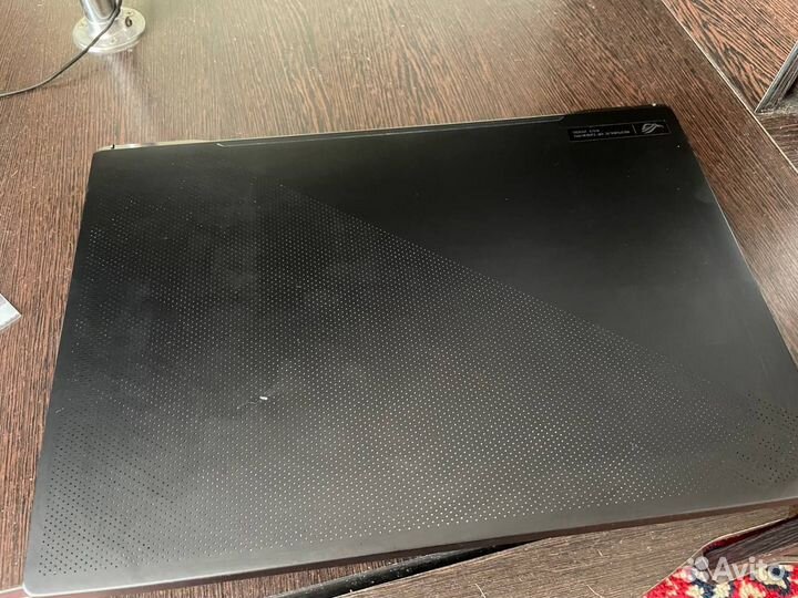Asus ROG Zephyrus M16