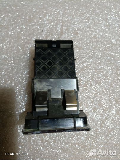 Кнопка стояночного тормоза Mercedes w221