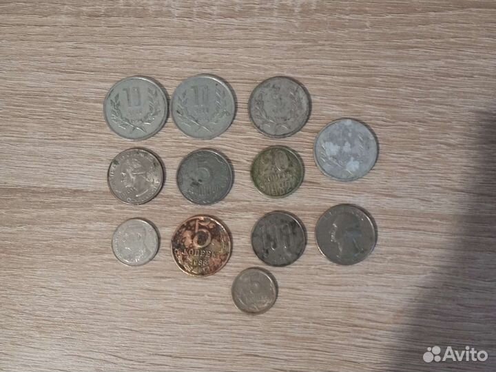 Продам монеты старые и часы мурские