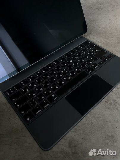 iPad Magic Keyboard 12.9-inch (3rd and 4th gener)