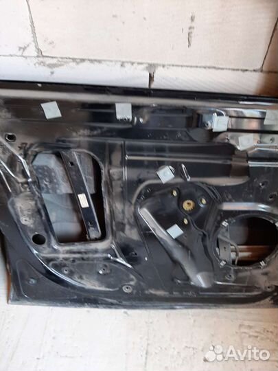 Двери на Q7,цена за 2шт