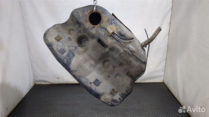 Бак топливный Hyundai Sonata NF, 2009