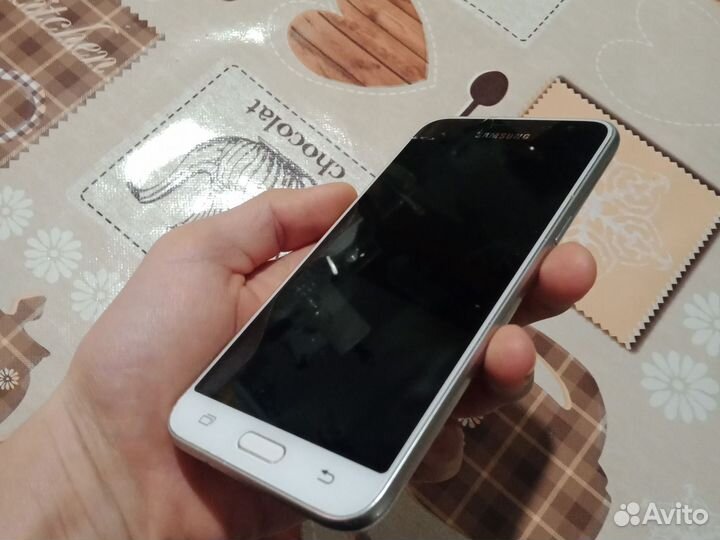 Samsung Galaxy J3 (2016) SM-J320F/DS, 8 ГБ
