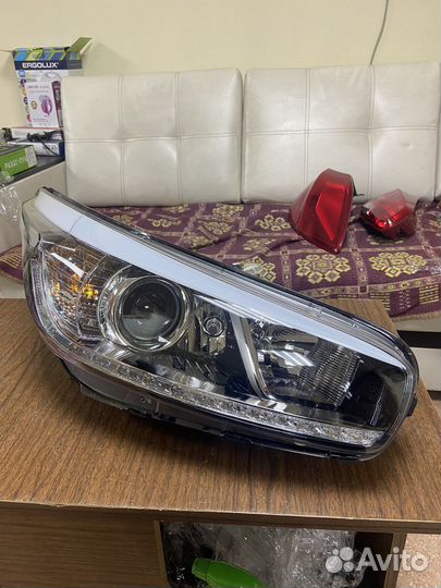 Фара правая Kia Ceed 2 JD 12-18 с Дхо