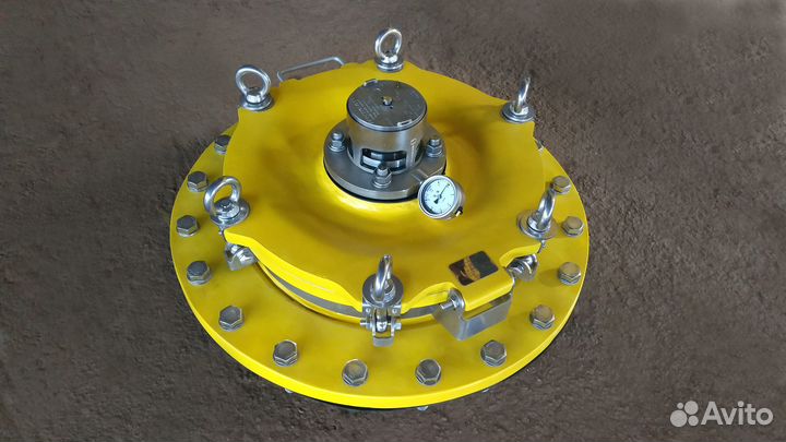 Крышка люка горловины цистерны 500/400 мм