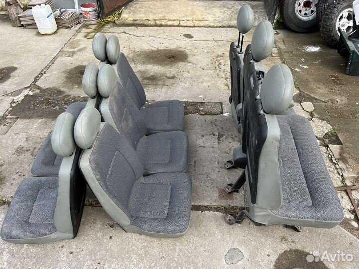 Комплект сидений от микроавтобуса opel movano