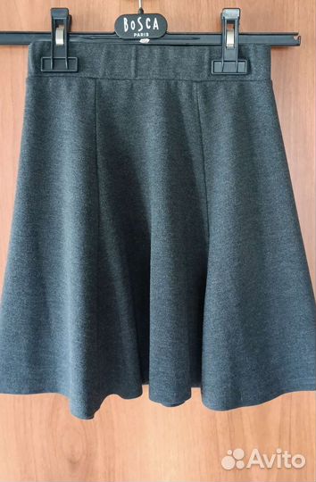 Школьная форма для девочек 1 юбка, 2 рубашки