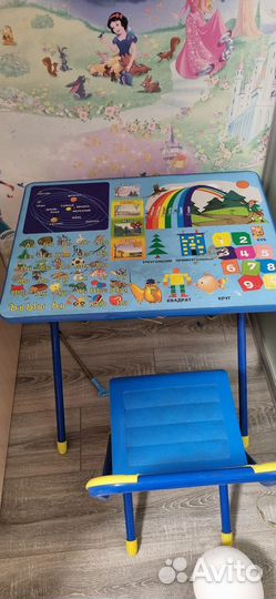 Детский столик и стульчик бу