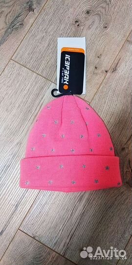 Шапки для девочки, новые