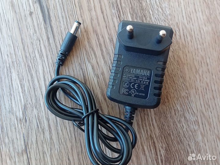Блок питания для Yamaha PSR-EW425 (адаптер PA-130)