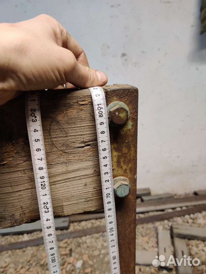 Стойка для лодочного мотора