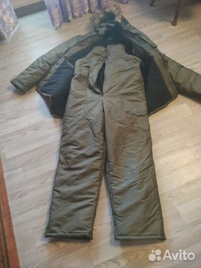 Зимний комбинезон новый
