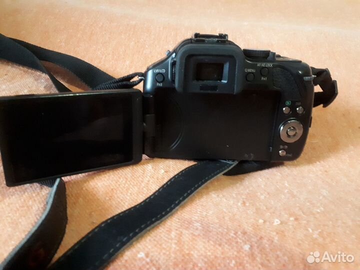 Цифровой фотоаппарат Panasonic Lumix DMC-G5 Kit