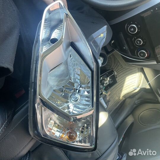 Фара datsun on do (без стекла и креплений)