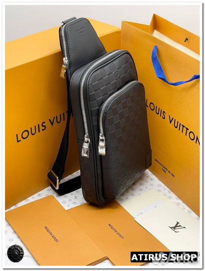 Avenue sling louis vuitton