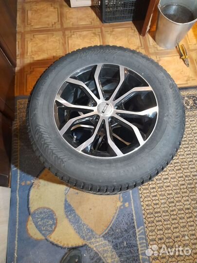 Зимние колеса 235/65 r17