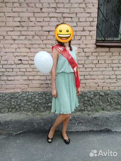 Платье вечернее с открытой спиной