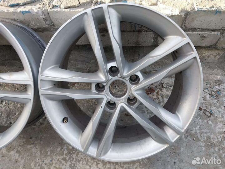 Диски Audi Volkswagen R17 5x112