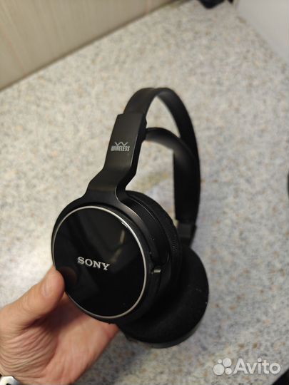 Блютуз наушники Sony MDR-RF810R