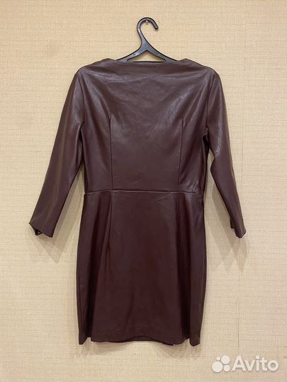 Платье Bershka