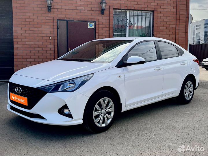 Аренда автомобиля Hyundai Solaris 2022 г. для личн