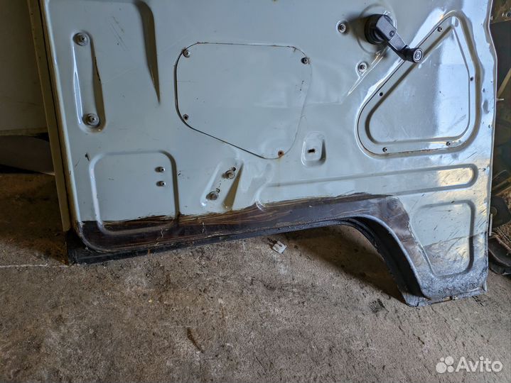 Дверь УАЗ 452 Буханка