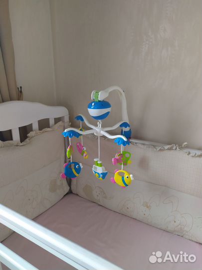 Детский мобиль в кроватку