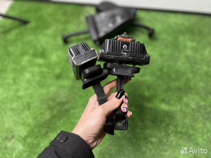 Ограничитель двери BMW X6 E71 X5 E70