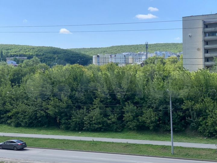 2-к. квартира, 57,2 м², 4/10 эт.