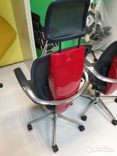 Компьютерные кресла Италия