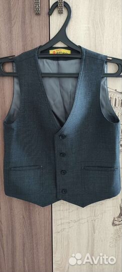 Жилетка для мальчика школьная форма