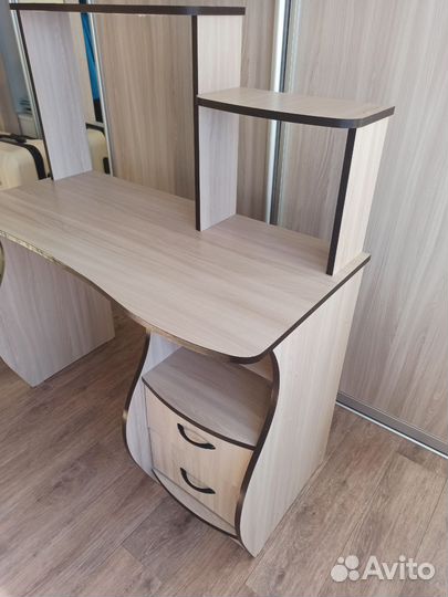 Компьютерный стол бу