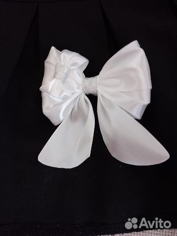 Бант на заколке