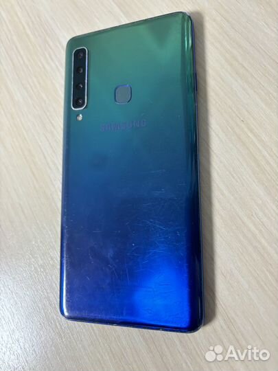 Samsung Galaxy A9 (2018), 6/128 ГБ