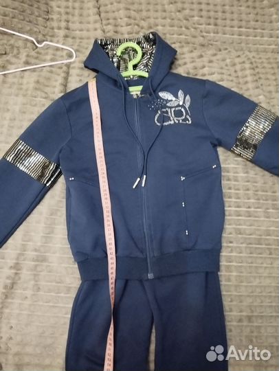 Спортивный костюм для девочки 134-140