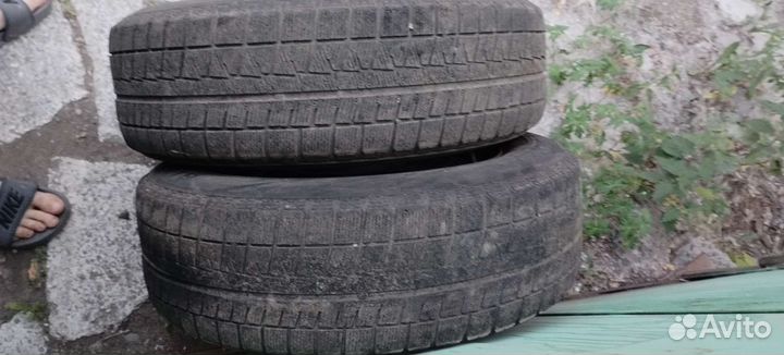 Bridgestone Blizzak Revo GZ 205/65 R16