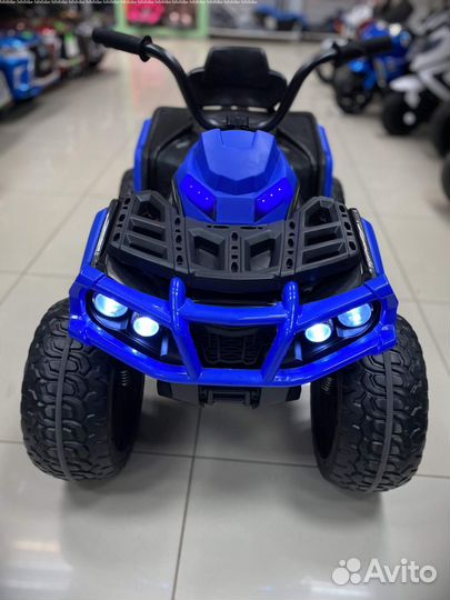 Полноприводный электромобиль