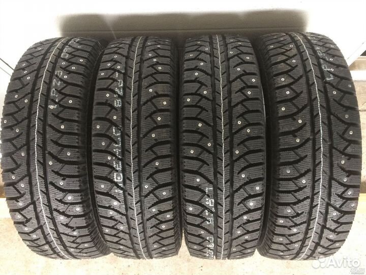 Bridgestone Ice Cruiser 7000S 225/60 R17 99T