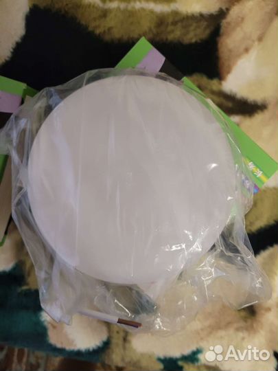 Светильник потолочный