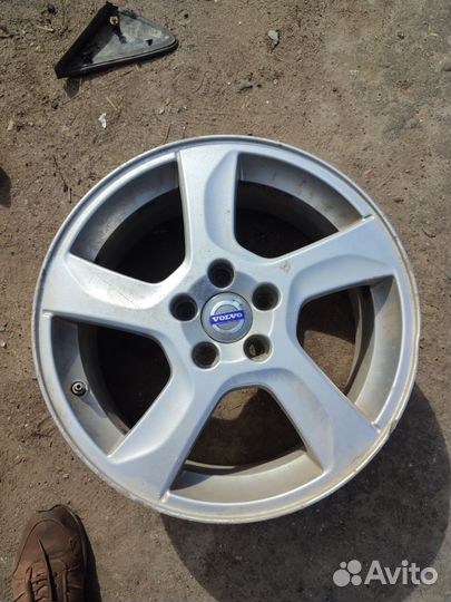 Диски R17 Volvo комплект