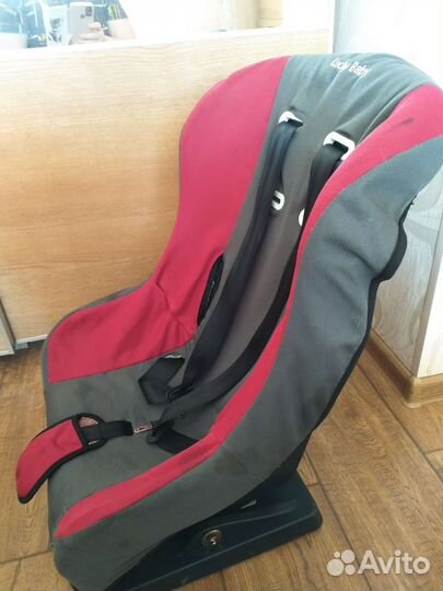 Детское автокресло