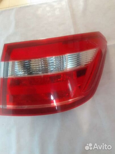 Задний правый фонарь на Лада Веста седан 2019 г