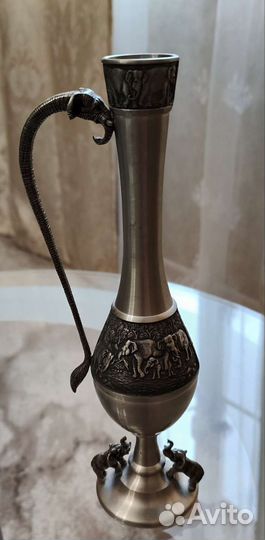 Коллекционный кувшин