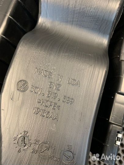 Воздуховод салона передний Volkswagen Teramont