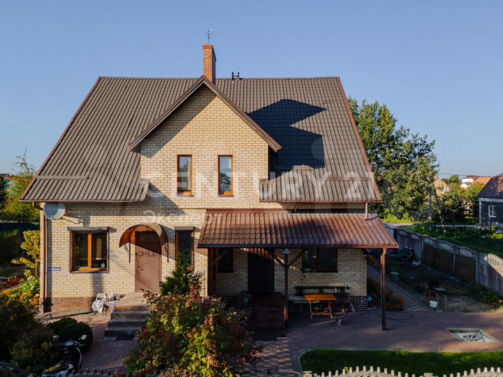 Таунхаус 181,5 м² на участке 3 сот.