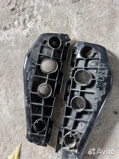 Крепление заднего бампера и переднего